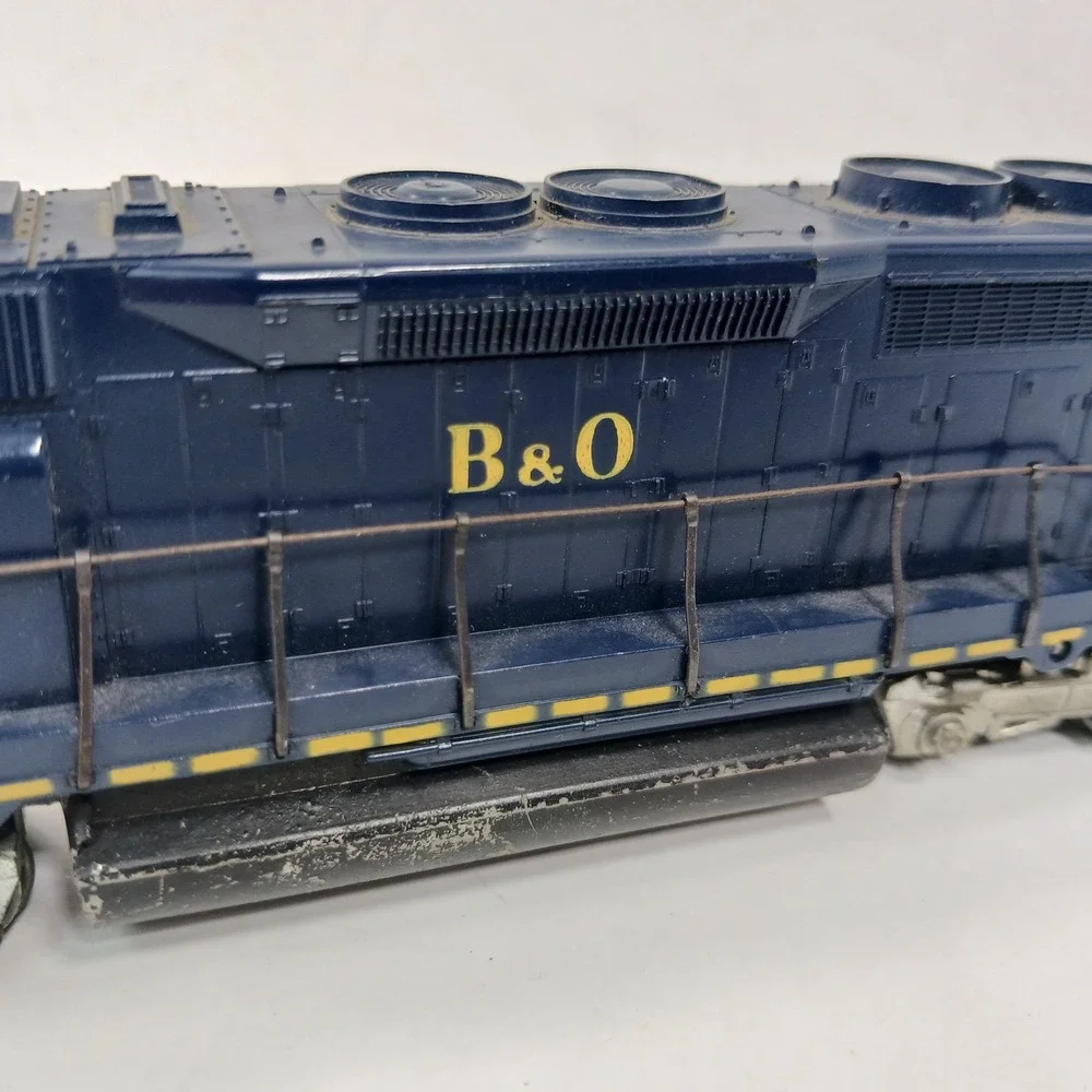 Athearn HO Scale B&O SDP-40 Powered Diesel Locomotive Blue 9607 4101 Vintage